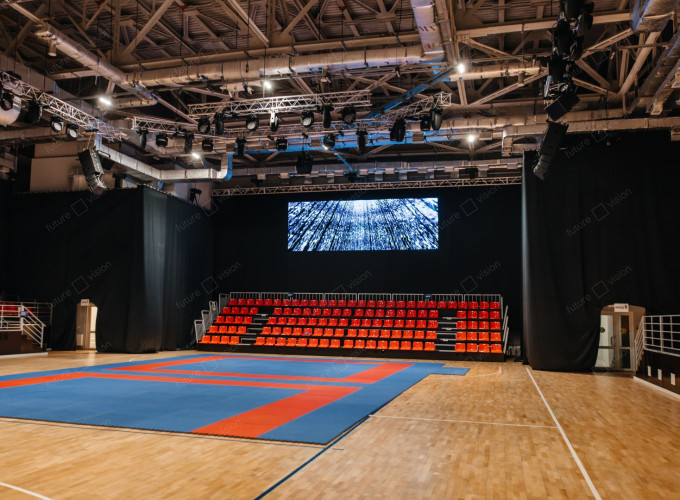 Два светодиодных экрана Южно-Сахалинск